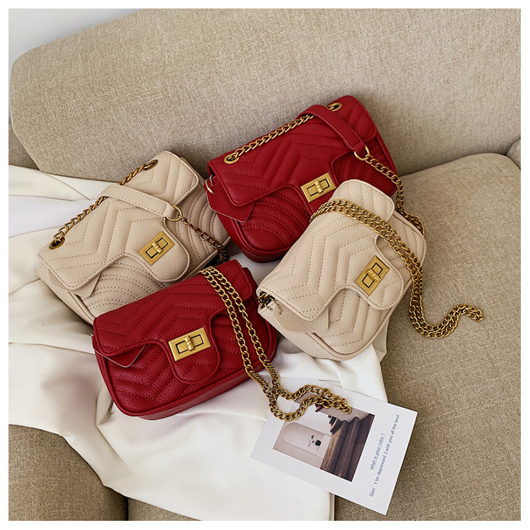 Textured small bags for women 2023 new bags Korean style fashion casual one-shoulder crossbody lock chain small square bag_voghion.com