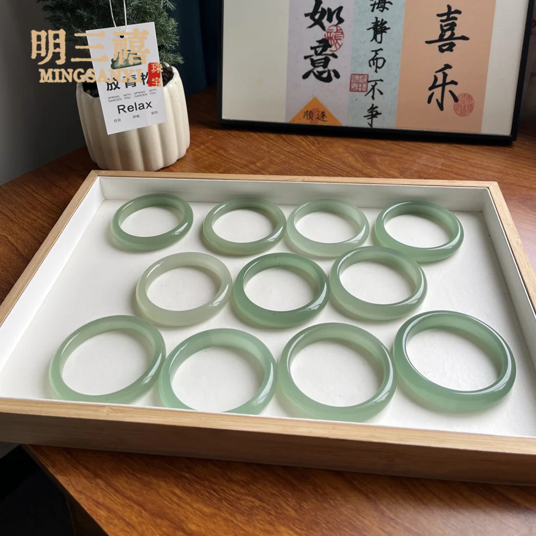 天然东陵玉手镯金丝玉手镯油青色手镯女远山黛玉镯子翡翠色送礼物