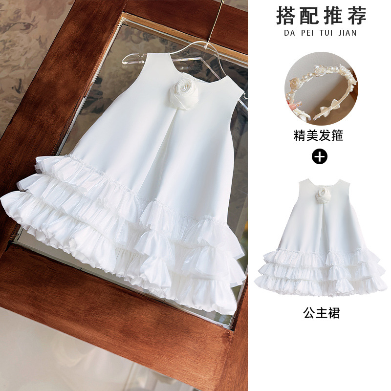 흰색 스커트 + 머리띠