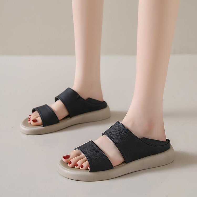 Sandalias para mujeres 2024 verano nuevo cuero suave versátil zapatos de mujer retro antideslizantes sandalias redondas dos zapatas para mujeres