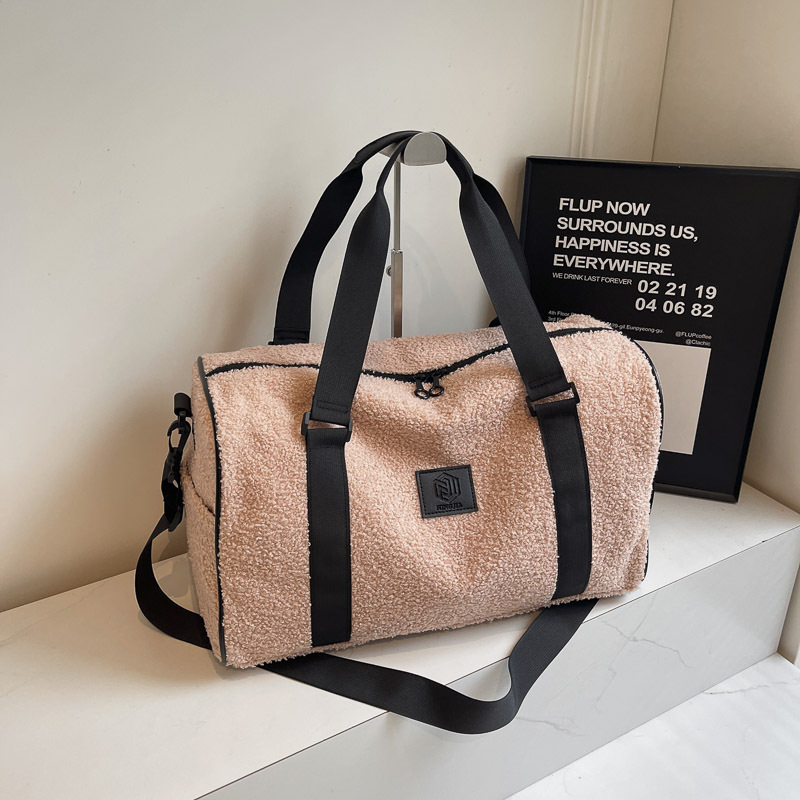 Nuevo bolso de peluche para viajes cortos, bolso de yoga, bolso de acondicionamiento deportivo de gran capacidad, bolso de equipaje de otoño y invierno