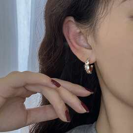 欧美风精美铜饰镶锆耳环时尚百搭C形耳钉小款半圆耳饰品混批