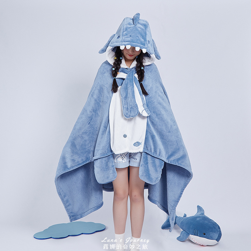 Luna's Shark Air Conditioning Blanket Coral Fleece Afternoon Pajamas Shawl Cape Type Hooded Nightgown Cute Home Clothes