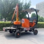 电动驾驶绿化带修剪机修剪车