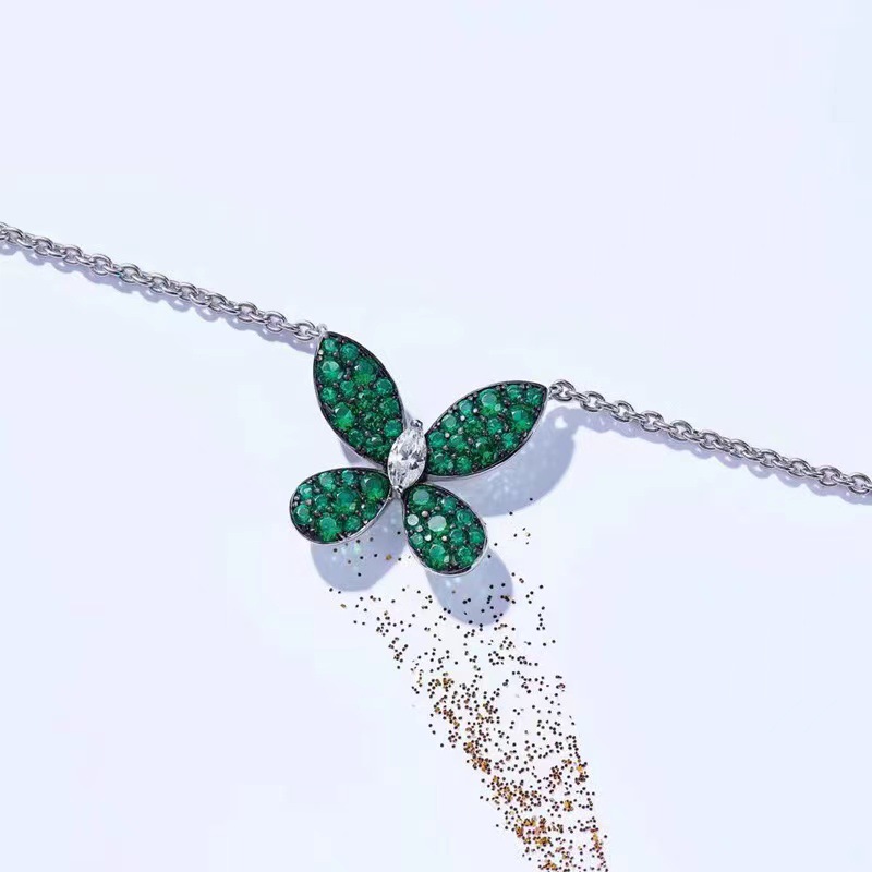 Fashion Butterfly Copper Inlay Zircon Pendant Necklace 1 Piece