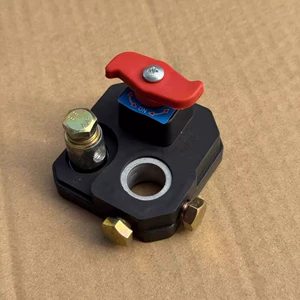 Yeni Avtomobil 12V 24V Universal Qalınlaşdırılmış Batareya Kəsmə Açarı, Sızmanın Qarşısını Alan