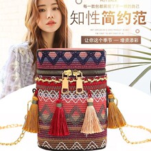 蕾丝民族风单肩手机包质感潮搭时尚洋气链条小方包新款流苏女包