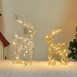圣诞鹿发光灯铁艺发光麋鹿摆件布置道具小鹿酒店装饰饰品摆件