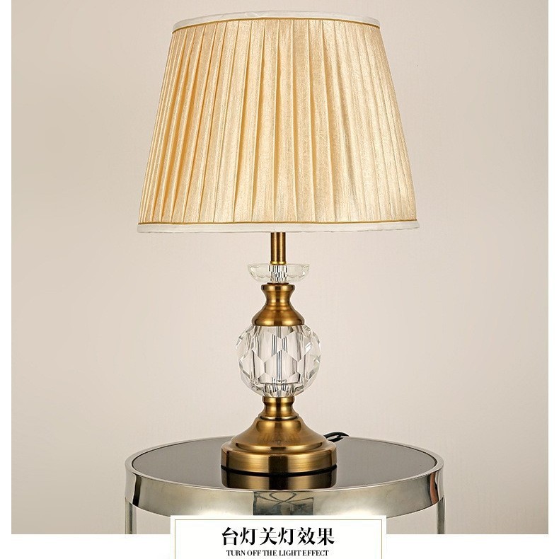 Lámpara de escritorio de cristal europea dormitorio de hotel cabecera de cama americana moderna decoración de tela simple lámpara de escritorio de cristal