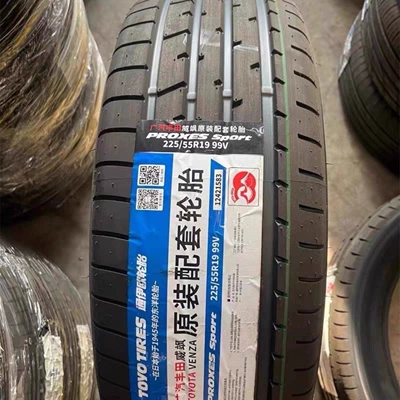 Toyo Tires 225/55R19 99V Off-road şinlər