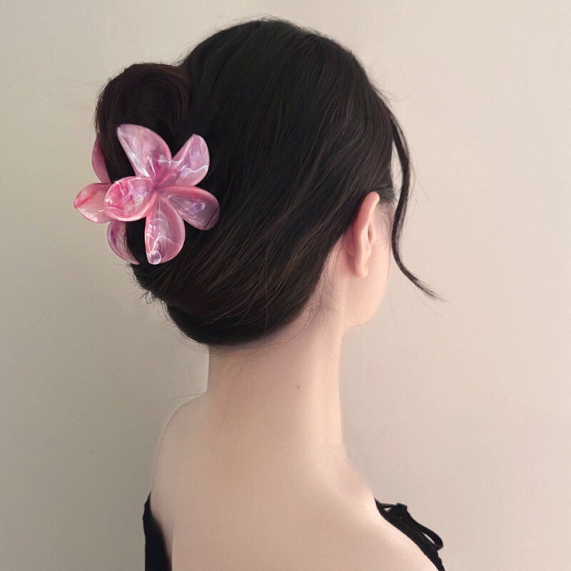 ミント色の越境アクリル卵の花は高級感のあるカラーを挟んで髪を染めます。|undefined