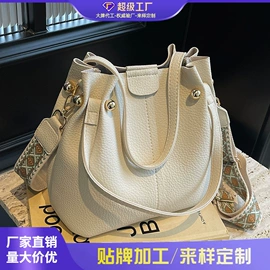 女士单肩包;女士斜挎包;女士双肩包