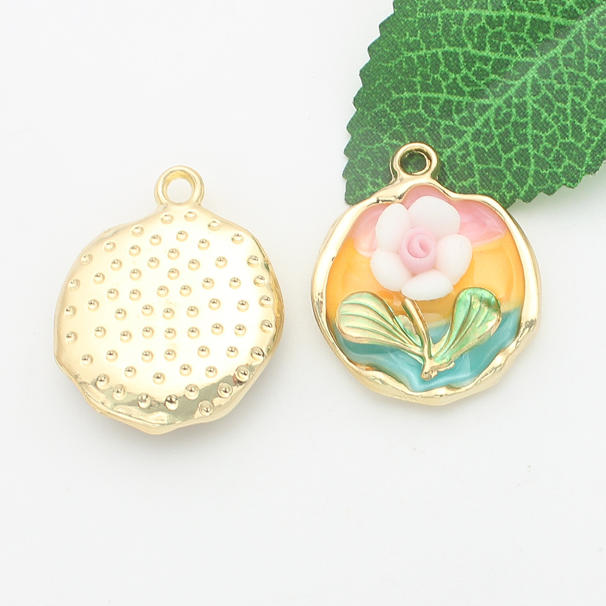28g Weight Pendant Jewelry Making Type DIY Jewelry Accessories Classification 10 PCS/Package Quantity Alloy Material Flower Pattern Enamel Design Vintage Style, Simple Style Style 10 PCS/Package Alloy Flower Pendant 8