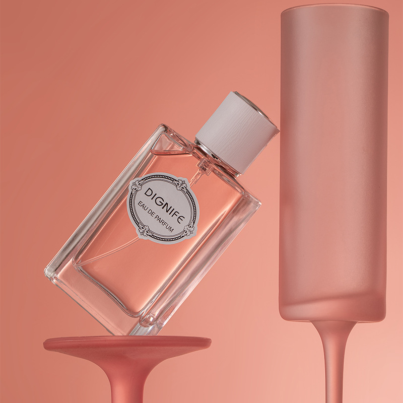 Estilo explosivo en vivo, etc. Li Fei Bathing Water Rose Lady Perfume, fragancia duradera, fragancia ligera, fresco y natural, fábrica al por mayor
