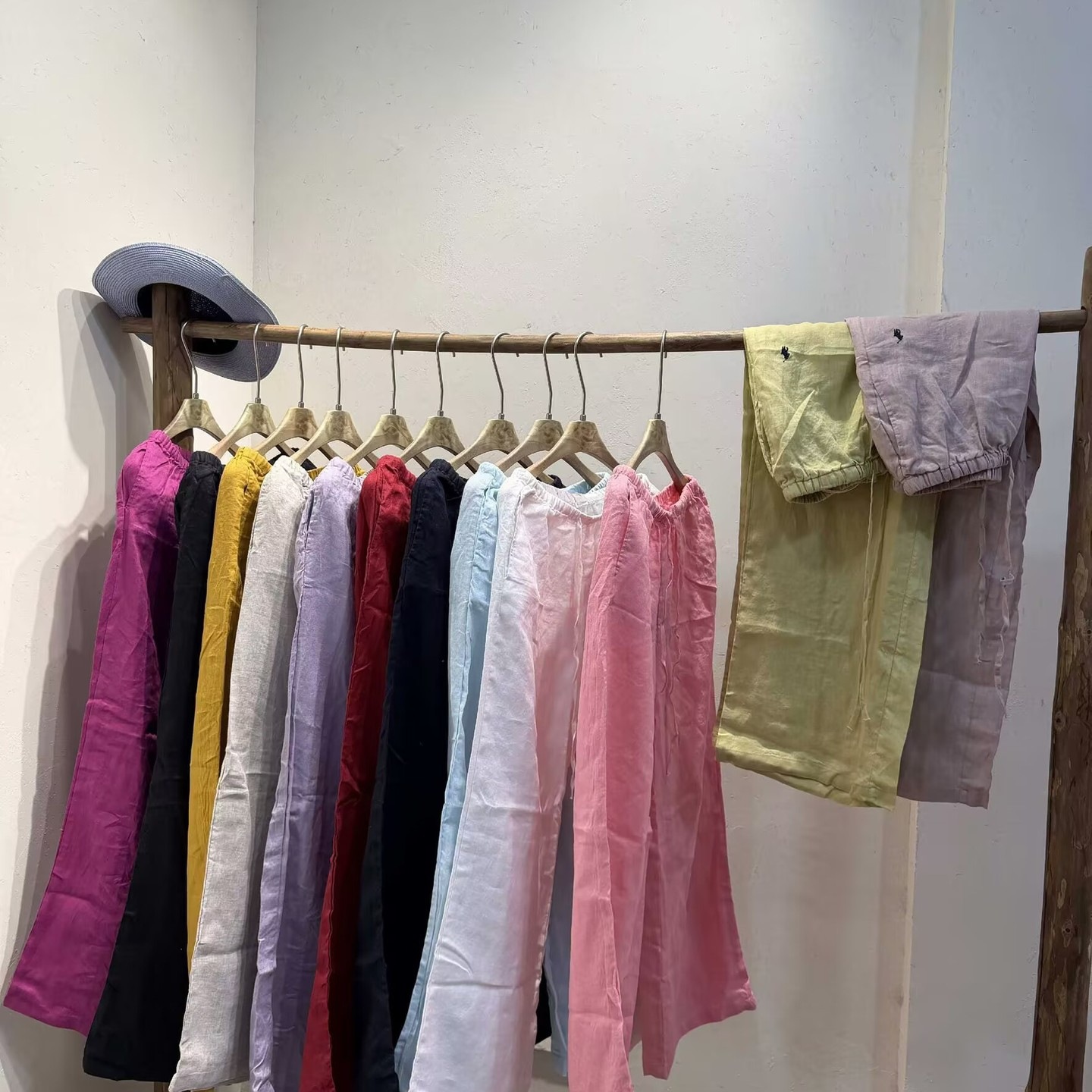 Spring retro solid color trousers for leisure