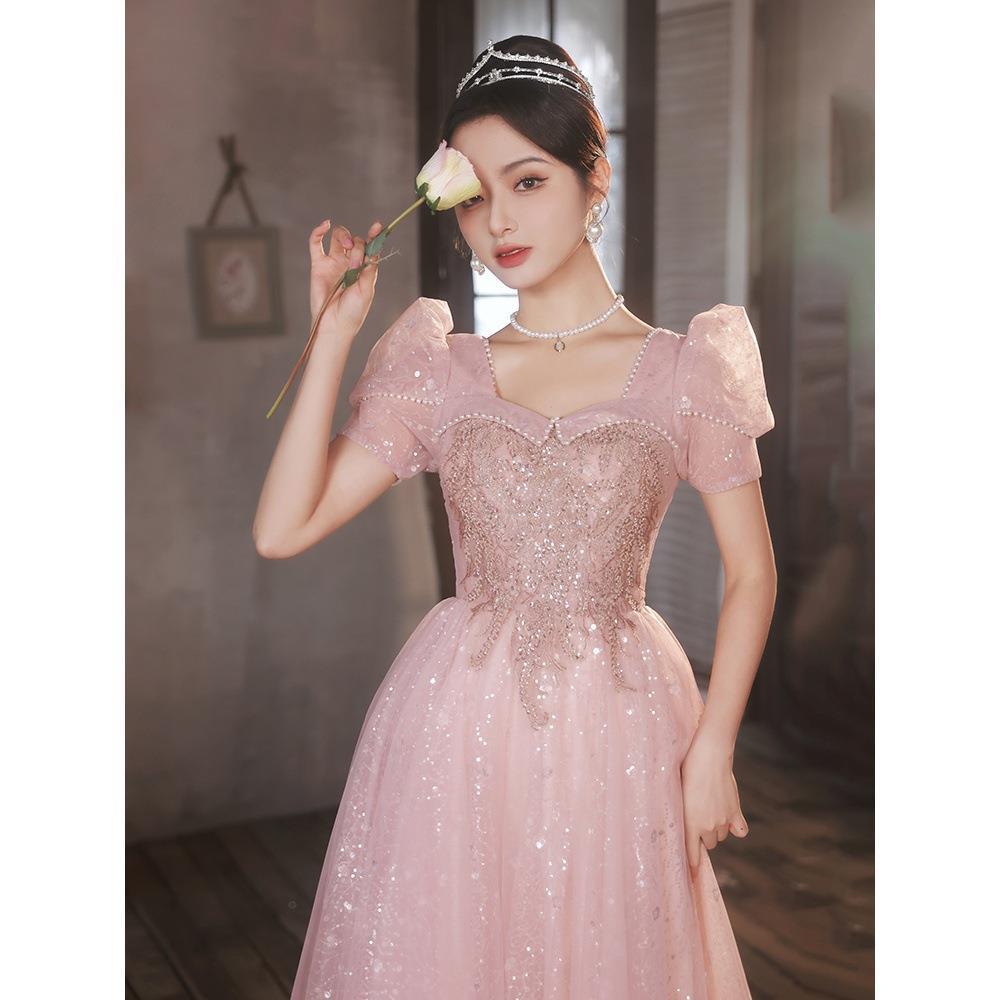 Vestido de noche rosa para mujer, nuevo estilo 2026, elegante, de lujo ligero, estilo nicho, estilo francés, estilo hada, para ceremonia de adultos.