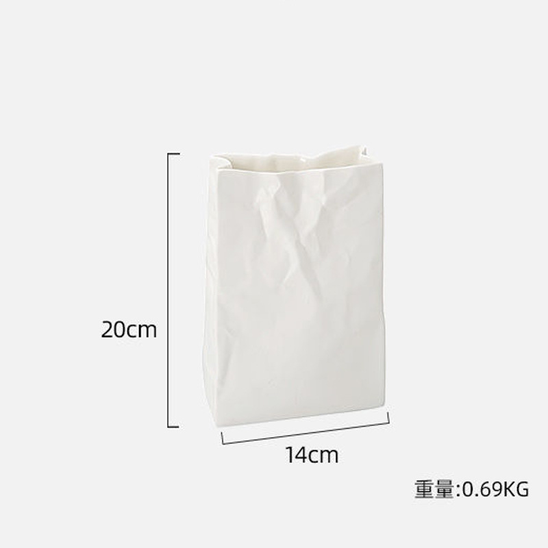 흰색 종이 접기 꽃병