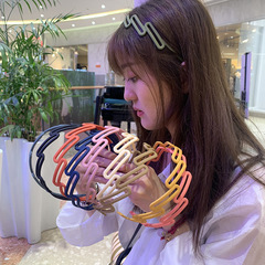 2021年韓版ins鏈條鏤空發箍帶齒塑料頭箍莫蘭迪磨砂頭扣洗臉頭飾