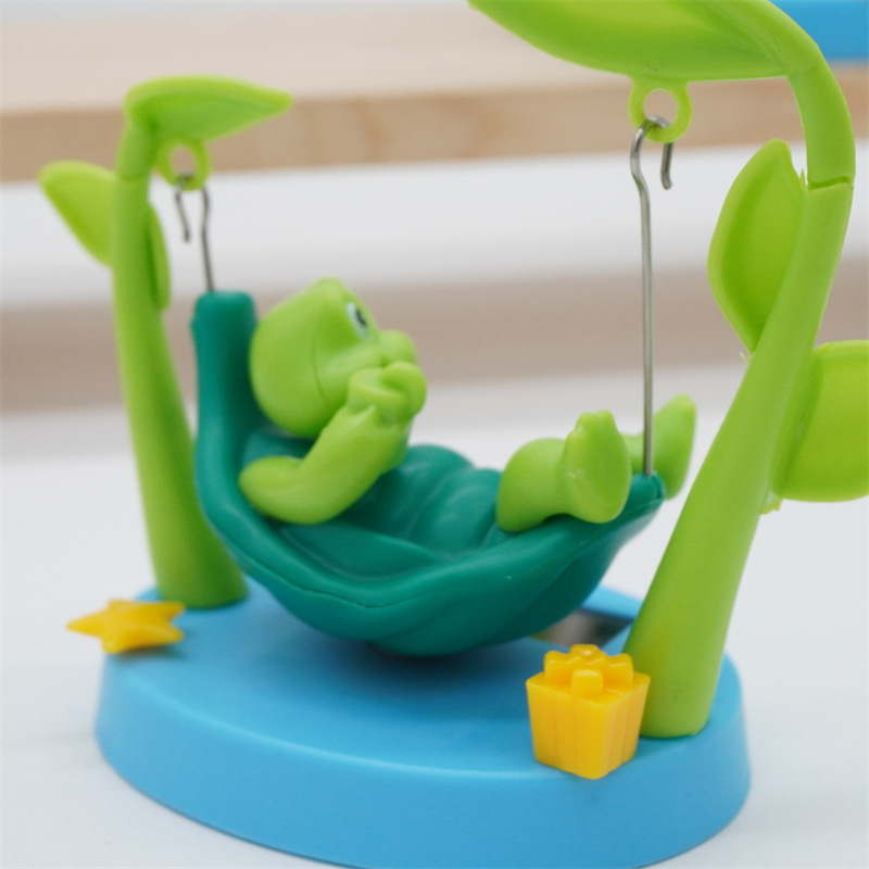 Creative New Solar Car Interior Decoration Ornaments Cartoon Turtle Doll Toys Home Ornaments
