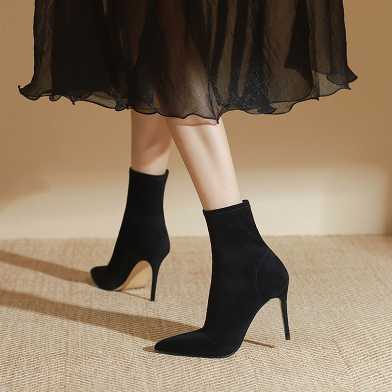 Black Elastic Slim-Fit Sock Boots for Women, Fleece-Lined, 2026 New Model, Mid-Calf, Thin Heel, Pointed Toe, Slimming High-Heeled Short Boots Black Elastic Slim-Fit Sock Boots for Women, Fleece-Lined, 2026 New Model, Mid-Calf, Thin Heel, Pointed Toe, Slimming High-Heeled Short Boots
