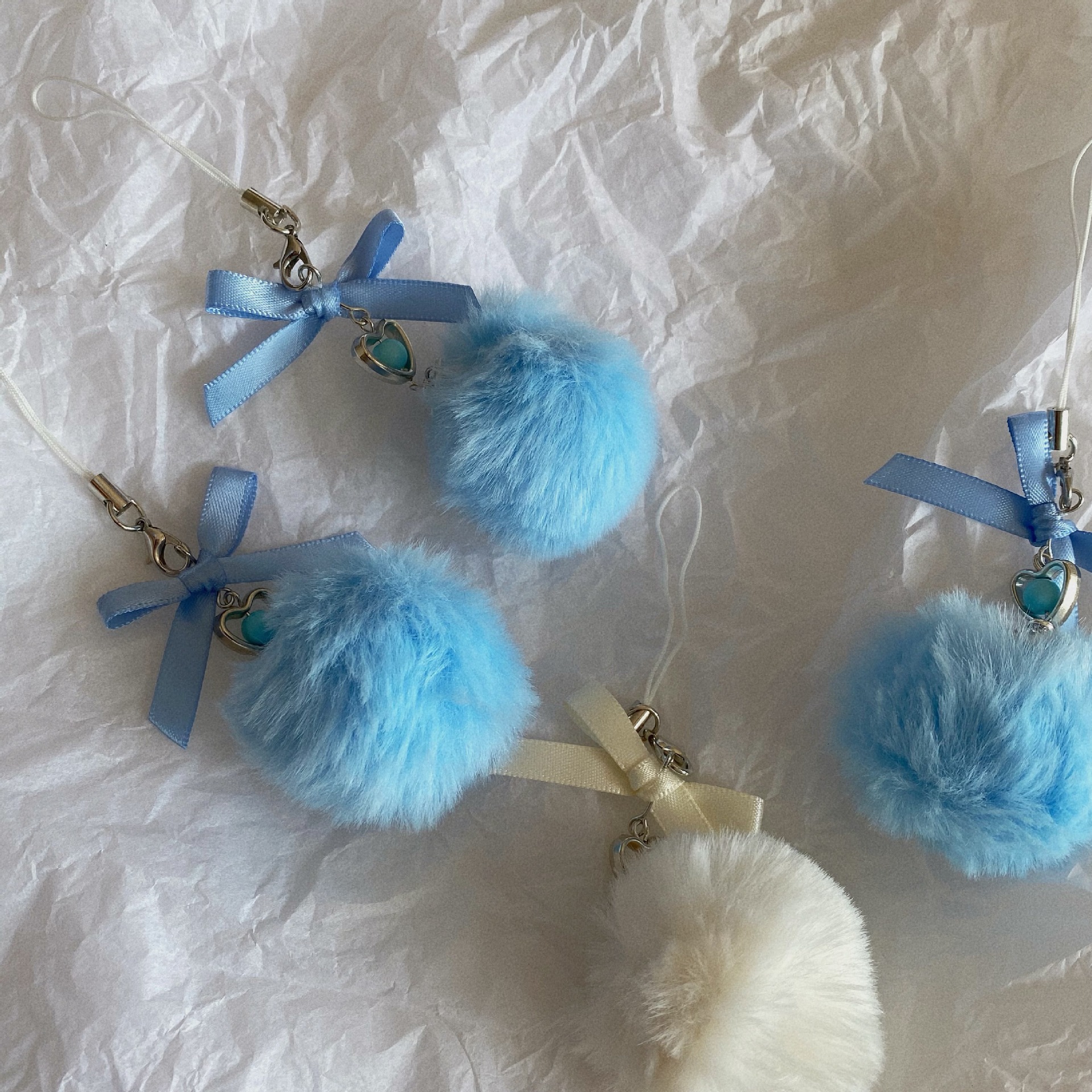 Cute Bow Knot Seto Fur Pom Poms Mobile Phone Chain Keychain display picture 1