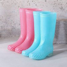 ��ЬŮ�����n��͸���ɐ�ˮЬ�LͲŮ�r����ѥ�ӽq��Ͳ��ˮ����