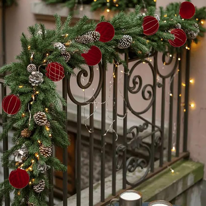 Ventas transfronterizas de floquete de Navidad bolas de Navidad decoraciones de Navidad colgantes de árboles de Navidad decoraciones de diseño fabricantes de cabello recto
