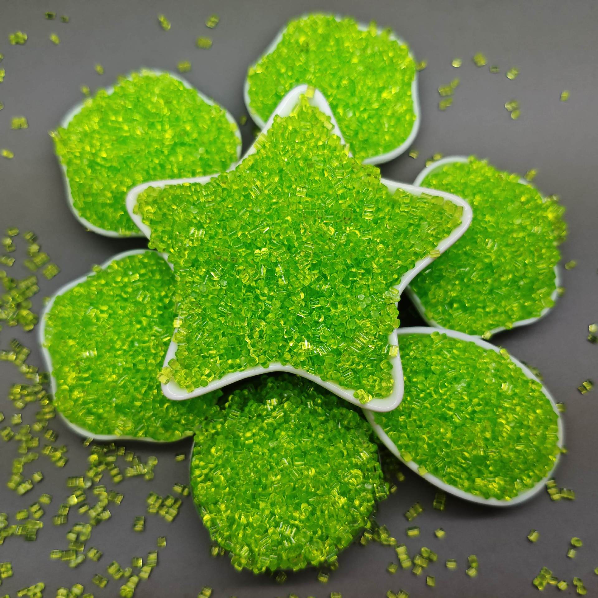 晨美TPU抽粒塑料，80A透明鲜绿色，专为高端板材定制 医用级环保