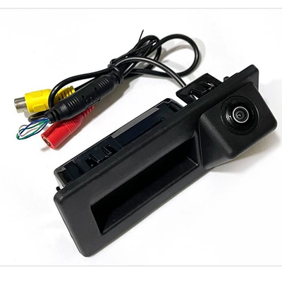 A3Q5 Original Style Handle-Mounted: Vehicle camera