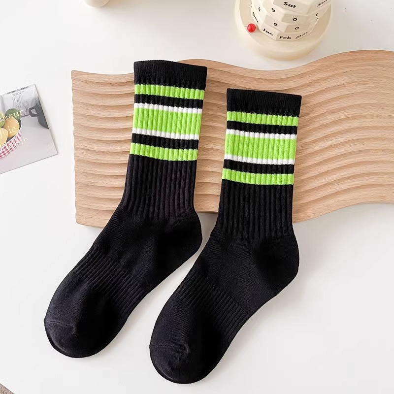 Zhuji Socks striped socks women's mid-calf length socks Internet celebrity super popular all-match Sports outer wear stockings ins fashion