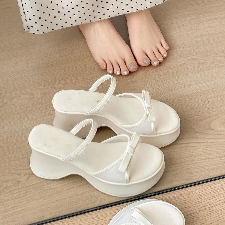 Fairy Beige aumentó la altura de las zapatillas de fondo grueso 2026 nuevo estilo de verano para vestir con una falda anti-deslizante zapatillas frías image 3