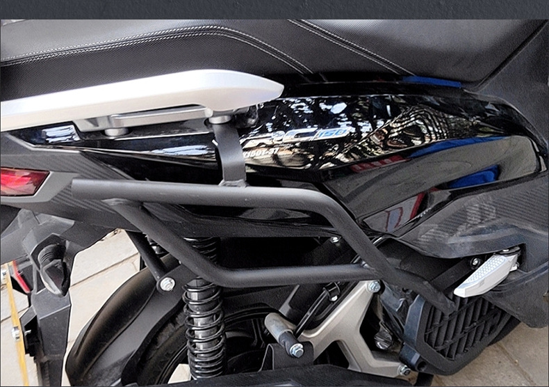 Suitable for Dayang VRC150 motorcycle DY150T-37 bumper anti-fall front and rear protection bar modification accessories