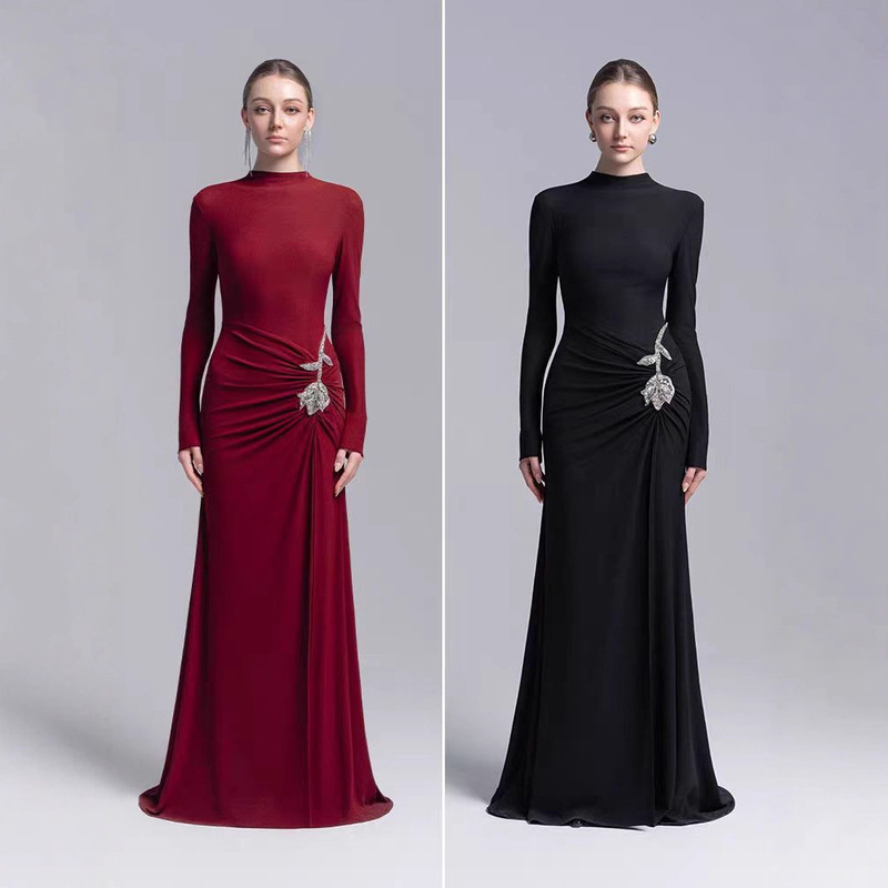 In-Stock Vietnamese Niche Design Floral Crystal Embellished Pleated Dress, Elegant Goddess Slim-Fit Long Dress 50335