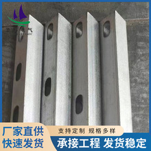 角鐵橫擔電纜橋架鎖扣廠家供應鍍鋅阻燃橫擔線槽配件防火支撐吊架