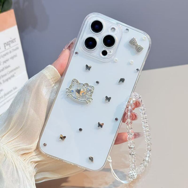 Hello Kitty Iphone15 Phone Case with Diamonds, Crystal Chain Decoration, Sparkling Diamond Butterfly, Full Protection Against Drops Hello Kitty Iphone15 Phone Case with Diamonds, Crystal Chain Decoration, Sparkling Diamond Butterfly, Full Protection Against Drops
