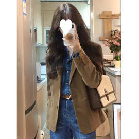 复古高级感小香风灯芯绒棕色长袖西服女春秋2025短款工装外套上衣