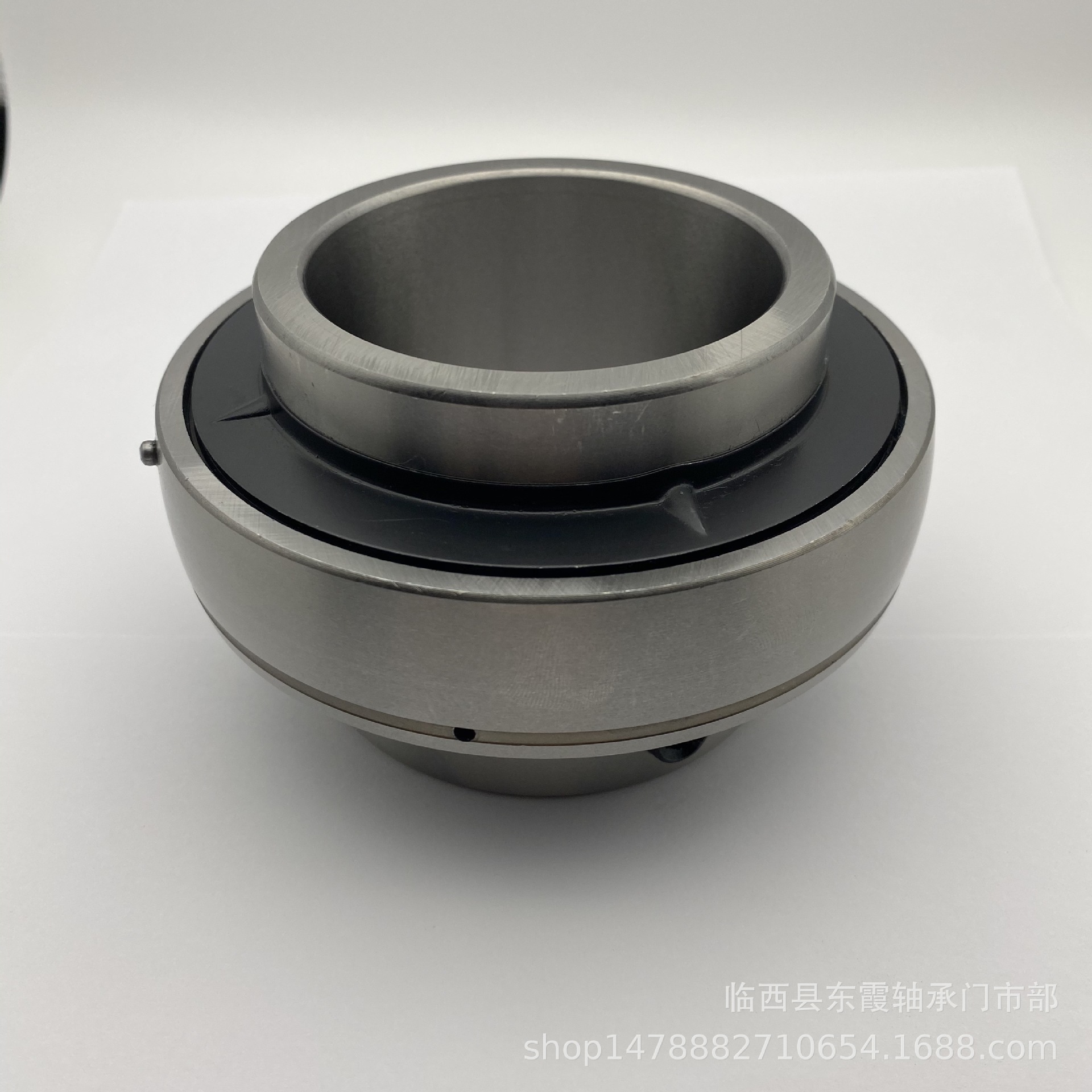 UC207 UC208外球面轴承农机轴承带座轴承uc207 uc208免维护轴承