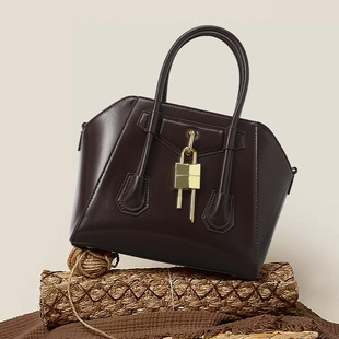 2026�¿�r�аٴ�͹�����Ů��С���߼��д������μ�б�����ذ���