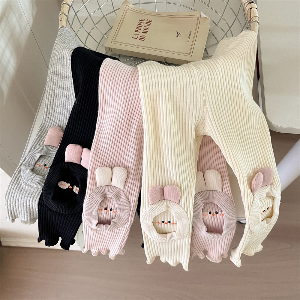 2024 primavera y otoño nuevo estilo ins versión coreana de un tipo de bebé bebé dulce y lindo 0-3 años de edad leggings elásticos exteriores 1