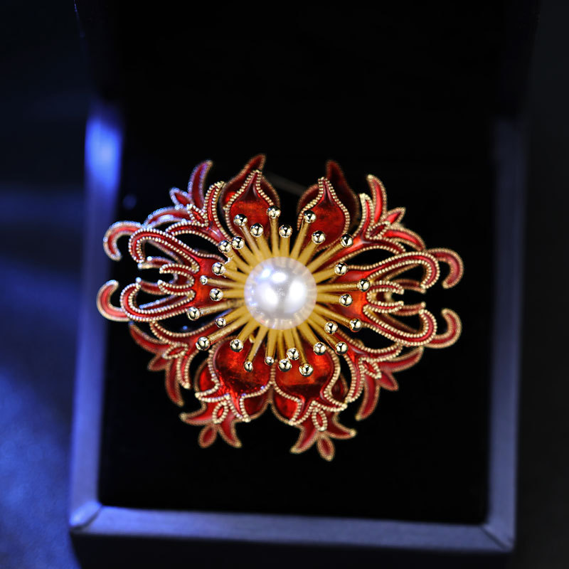 Brooch High-end Women's Exquisite Pins High-end Luxury Elegant Suit High-end Welcome Accessories Retro Elegant