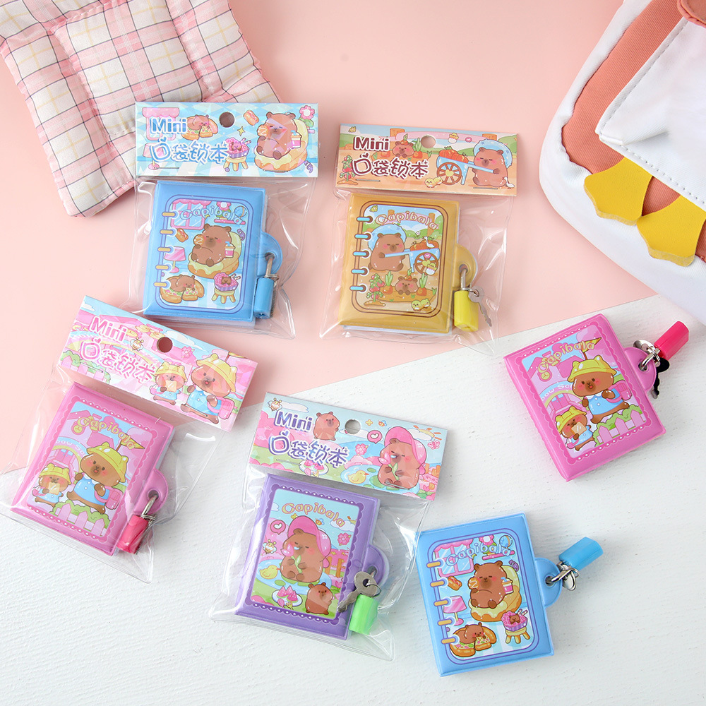 Kapibalah Mini Pocket Lock Cuaderno de goma PU Cuaderno de cuenta manual de capibara Libro de palabras portátil para estudiantes Papelería