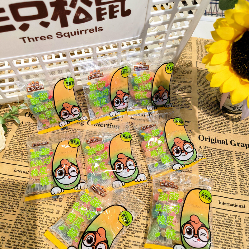 Three Squirrels Sour Bug Party Gummy Candy 500g Fruit Soft Candy Internet-Famous Novelty Candy Snack for Craving Relief and Leisure