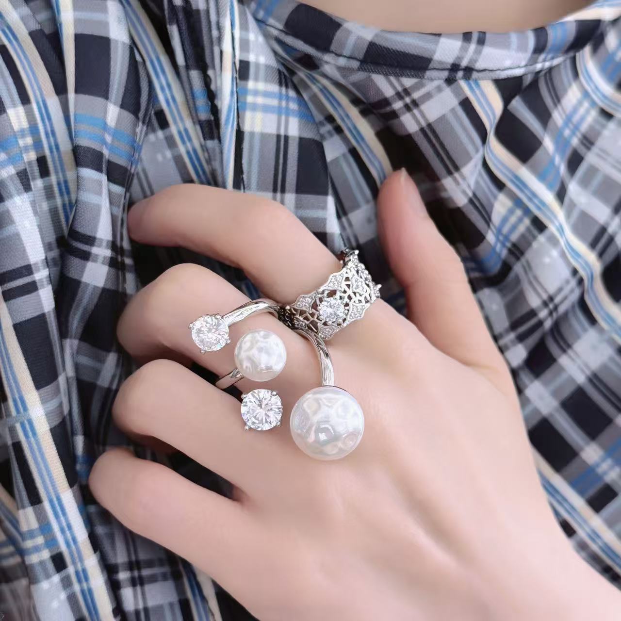 Fashionable Light Luxury Irregular Bead-Studded Multi-Layer Ring for Women, Niche Exquisite High-End Versatile Index Finger Ring Trend