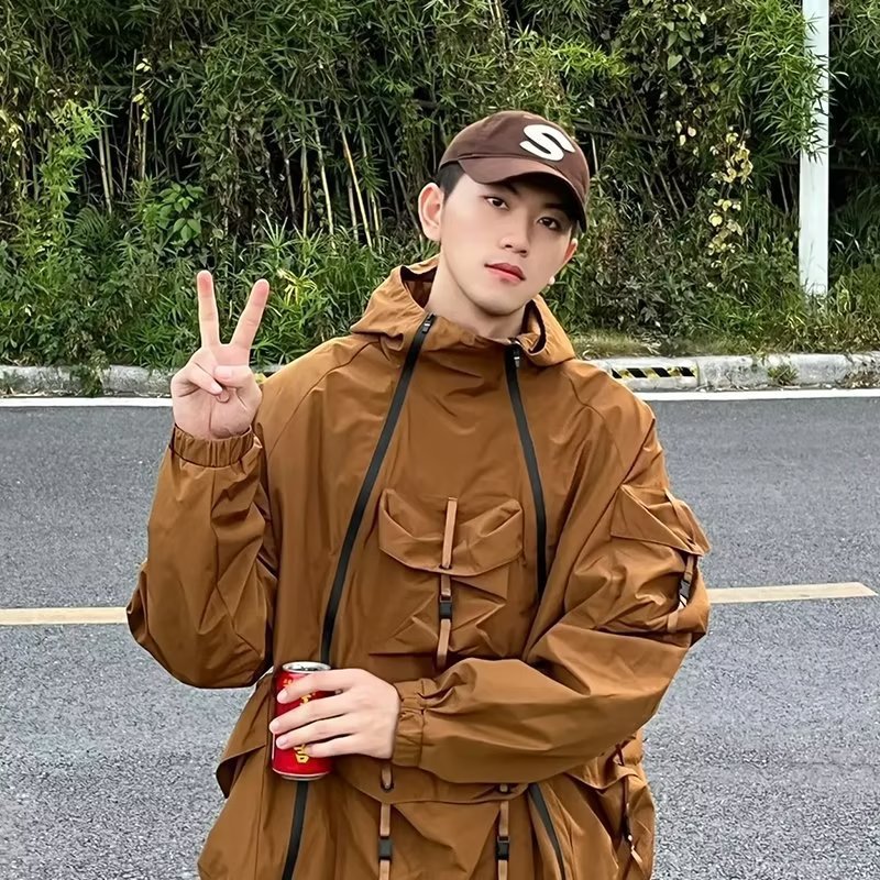 아메리칸 스타일 멀티 힙합 야외 충전 재킷 캠핑 포켓 방수 남성 봄과 가을 유행 브랜드 재킷 느슨한 등산