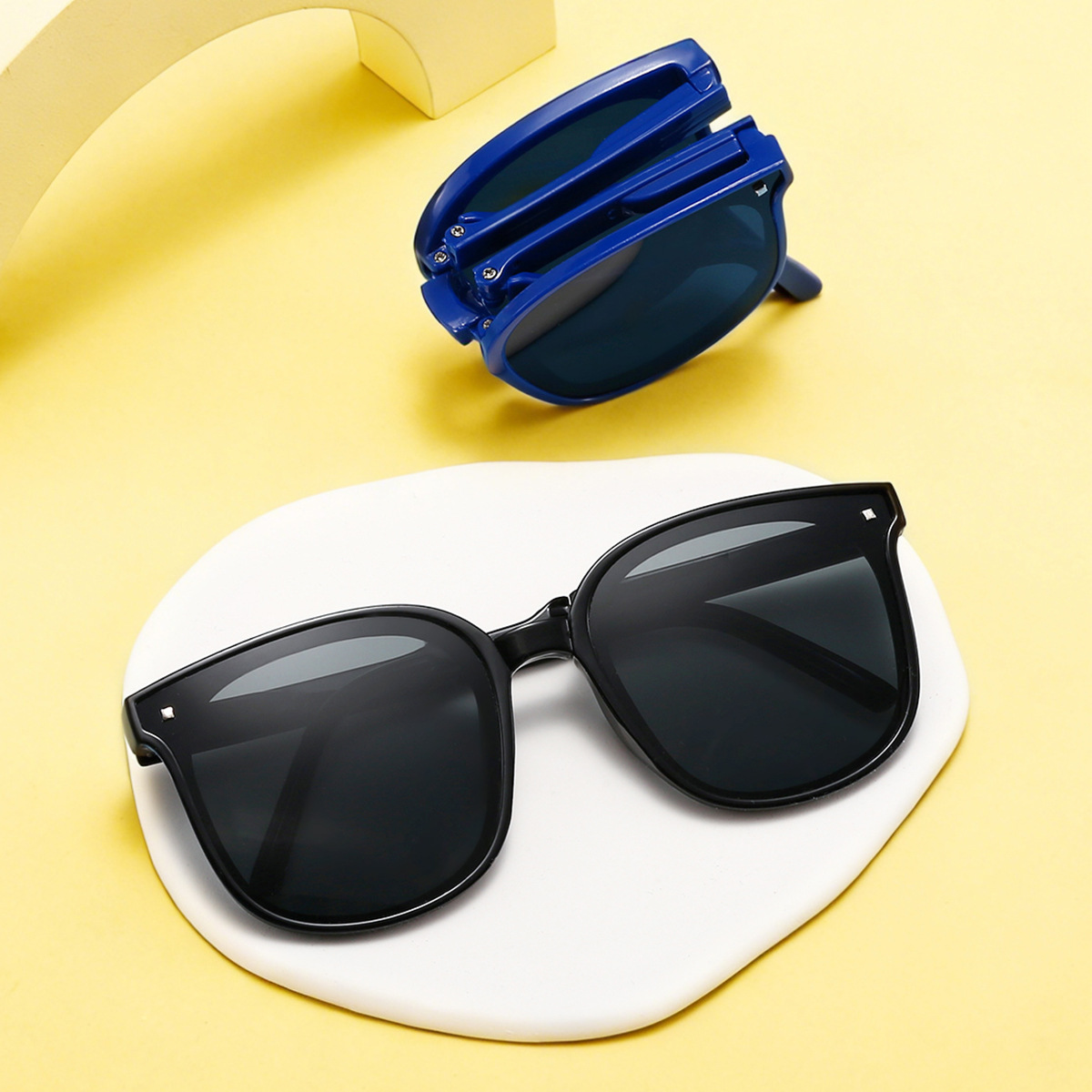 Gafas de Sol Plegables para Niños de PC y AC con Protección UV400 para Viajes y Aire Libre