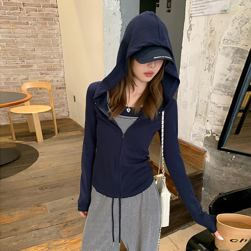 连帽卫衣外套女秋季2025新款设计感修身纯色针织开衫韩系百搭上衣