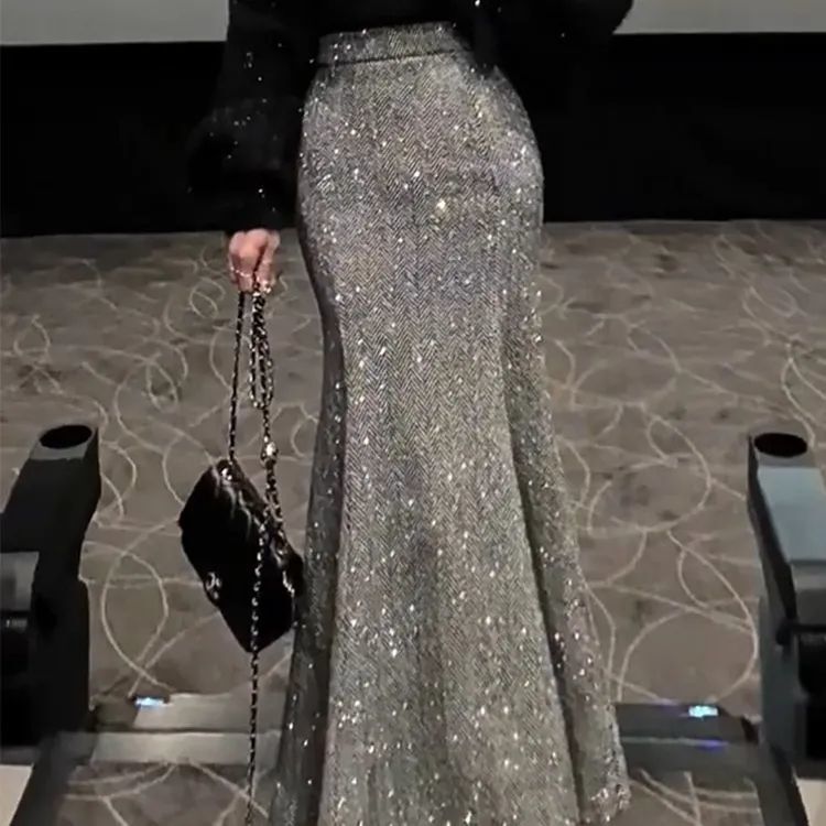 High-End Gray Sequined Elegant Hip-Hugging Fishtail Skirt for Women, New Autumn and Winter Style, Draping Fashion High-Waisted Light Luxury Long Skirt