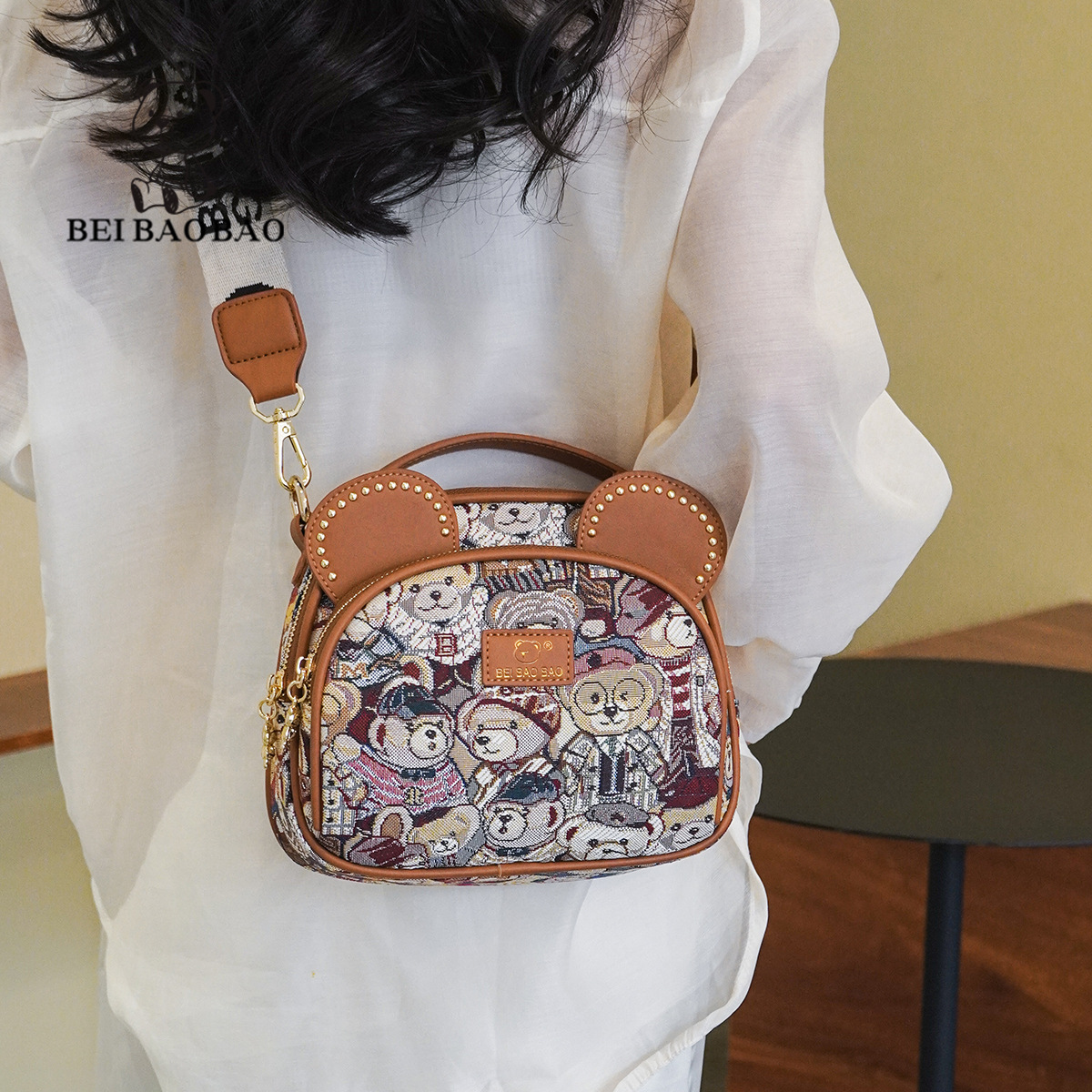 Beibao Source Factory Women 's Bag Sweet Bunny Bag popular moda bolso de nicho de hombro inclinado