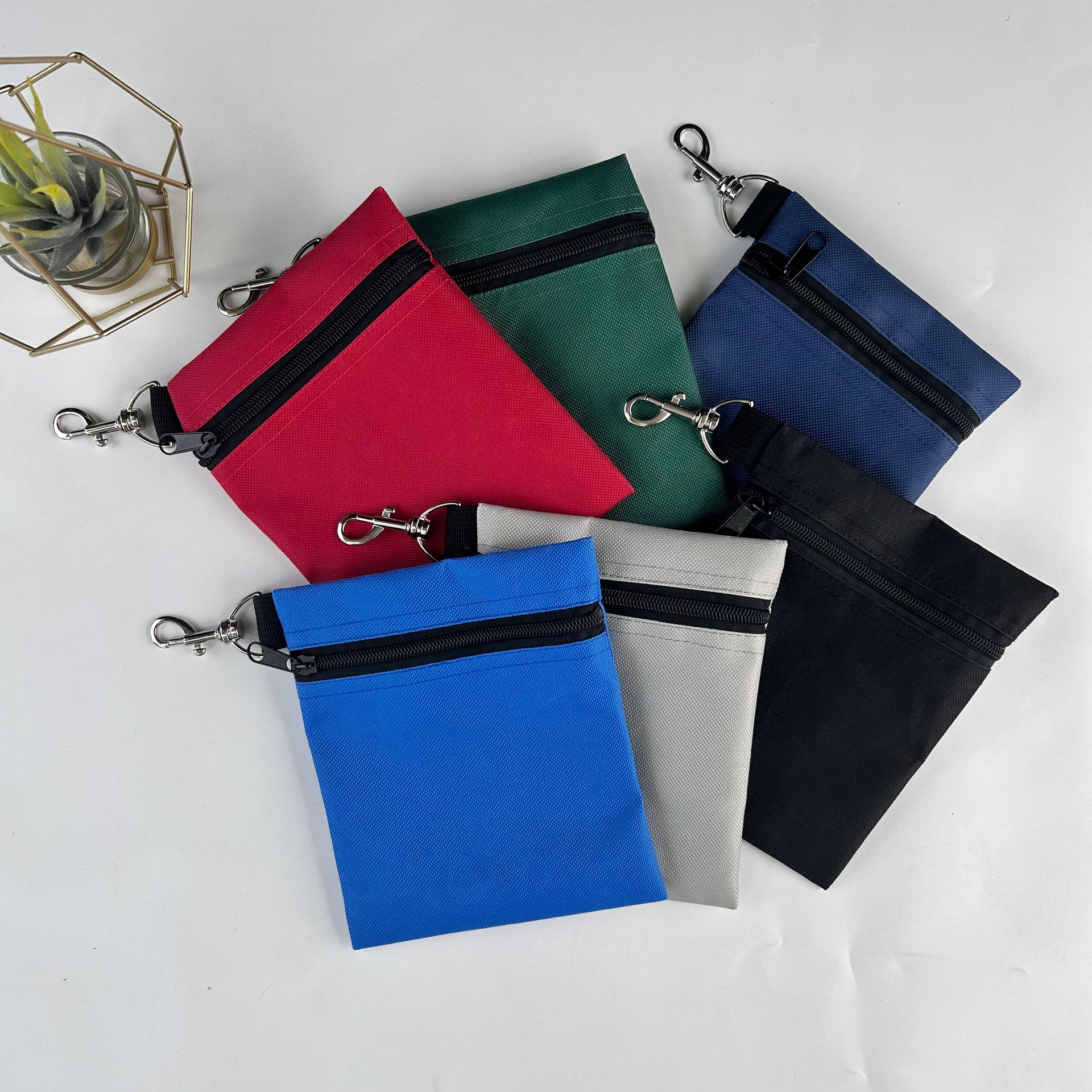 21EFECFE49FEC5E860E57D78D6AD9C