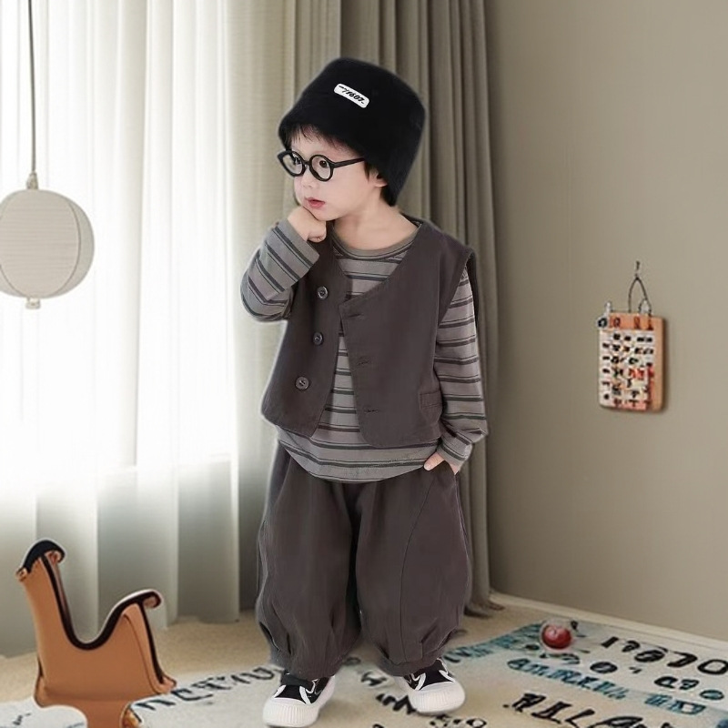 Boys' Stylish Vest Set 2025 Autumn New Handsome Baby Boy Children's Lantern Pants Three-Piece Autumn Outfit